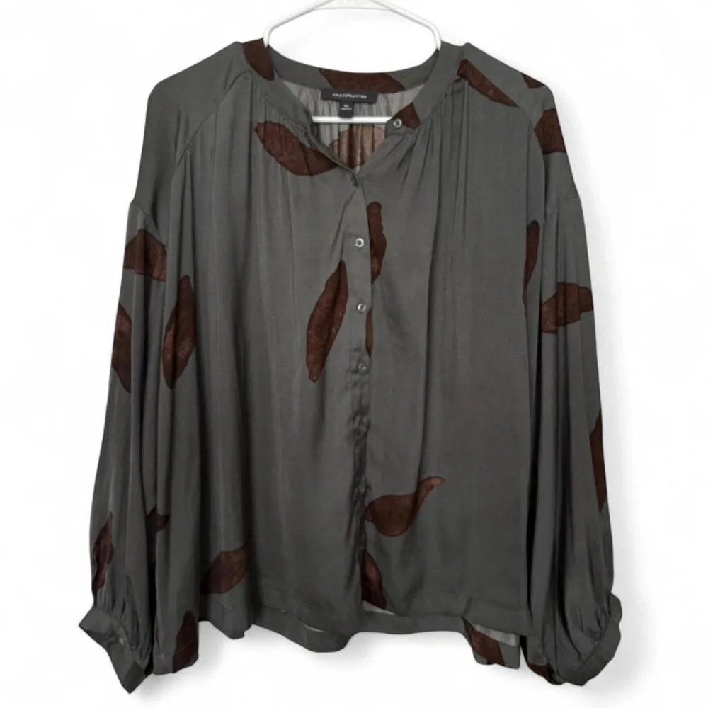 NWOT Grade & Gather Satin Texture Petal Blouse‎ M/L Sophisticated Chic Drape - Picture 4 of 8